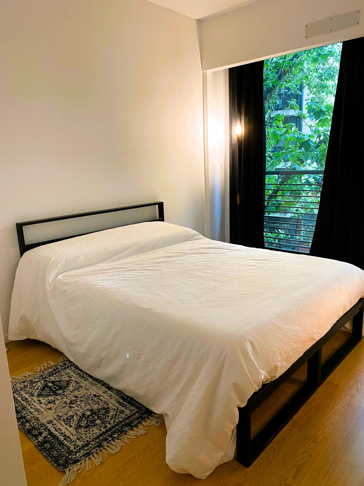 Cama dividida en dos módulos 160x190 -160x200 con respaldo
